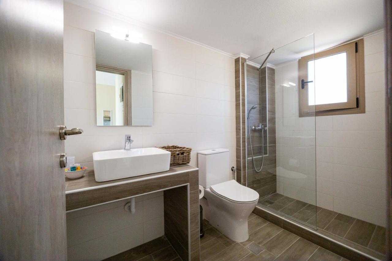 Varkes Suites 1 Νέα Ποτίδαια Εξωτερικό φωτογραφία