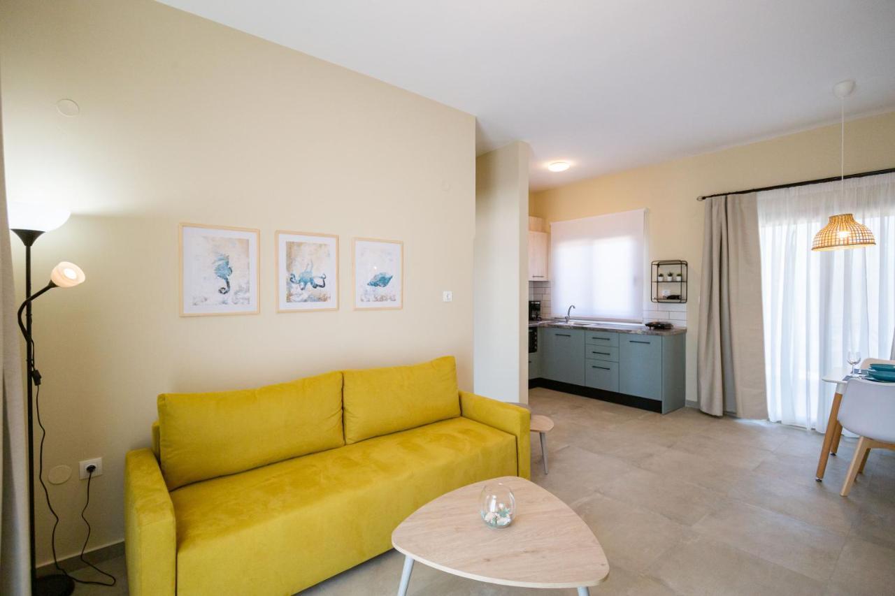 Varkes Suites 1 Νέα Ποτίδαια Εξωτερικό φωτογραφία
