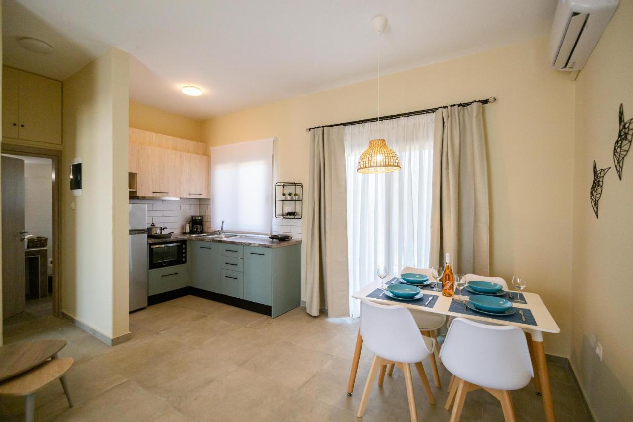Varkes Suites 1 Νέα Ποτίδαια Εξωτερικό φωτογραφία
