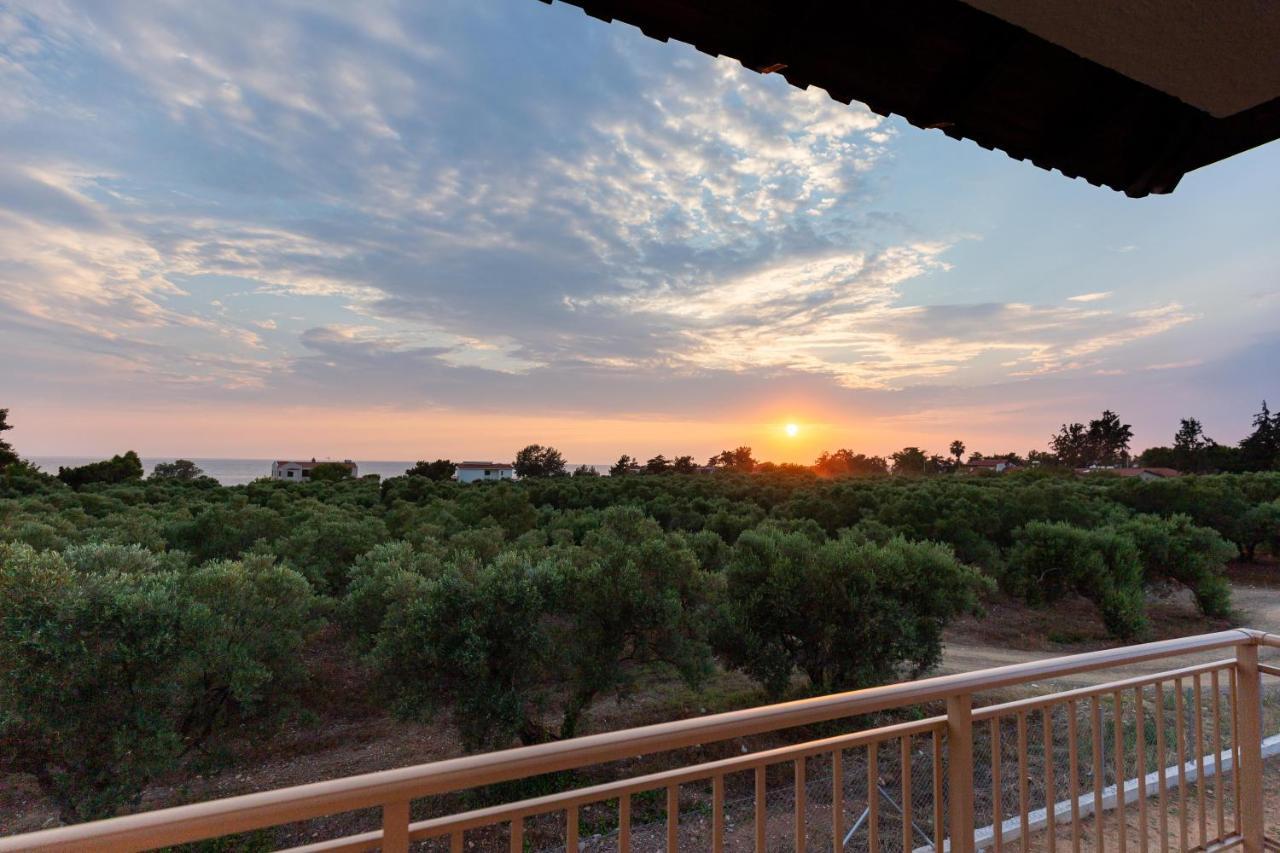 Varkes Suites 1 Νέα Ποτίδαια Εξωτερικό φωτογραφία